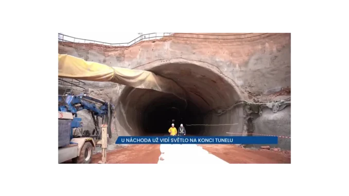 Obchvat Náchoda: Úspěšný průlom v tunelu Radechová