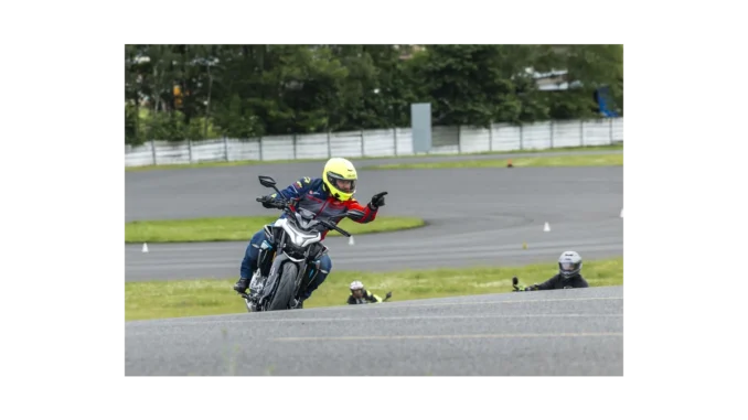 Motorkářské zážitky s Policií: Kolama dolů