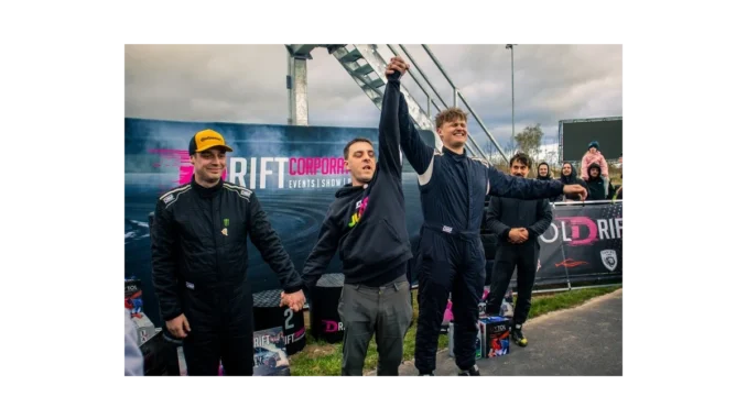 Drift v Chebu: Pelikán a Němeček dominovali závodům