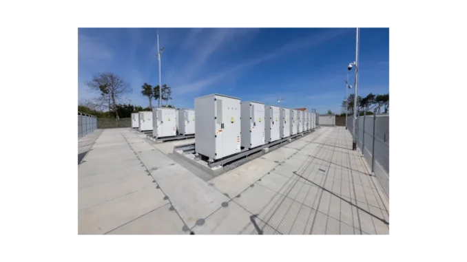 MND spouští revoluční bateriové úložiště v Česku