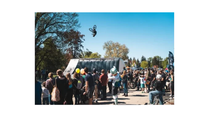 Na Big Air rampě se ukáže elita MTB na Prague Bike Festu