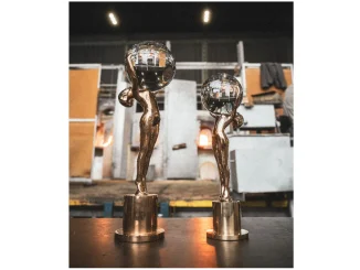 Thun a další umělci na filmovém festivalu v KV