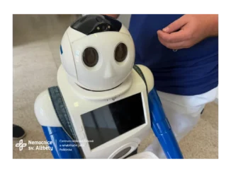 Robot Robin mění rehabilitaci v Nemocnici sv. Alžběty