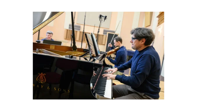Navona Records představuje nové album Josepha Summera