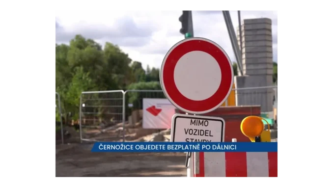 Bezplatná objízdná trasa v Černožicích během opravy